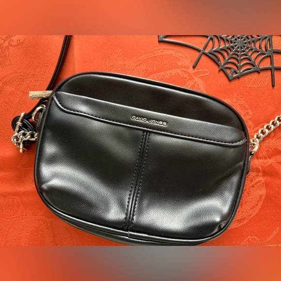 David Jones Shoulder Bag - Picture 4 of 8